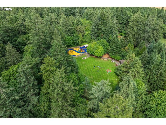 20495 Sw TREMONT Way, Beaverton, OR 97007