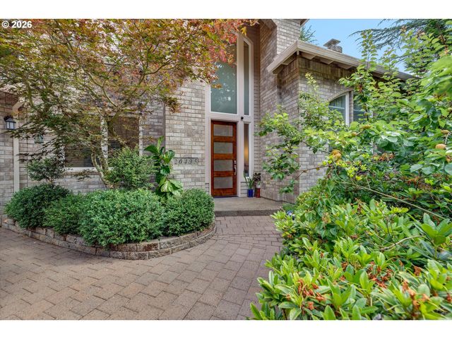20495 Sw TREMONT Way, Beaverton, OR 97007