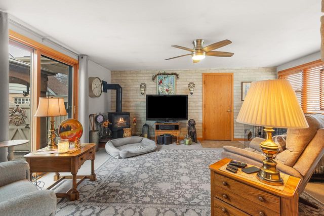 3009 S 74th STREET, West Allis, WI 53219