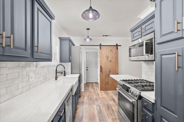 3606 M St, Sacramento, CA 95816