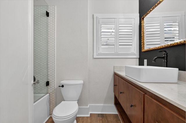 3606 M St, Sacramento, CA 95816