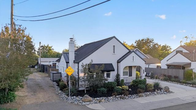 3606 M St, Sacramento, CA 95816
