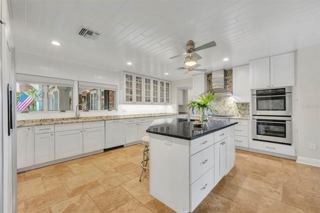 1416 LAKE SHORE DRIVE, Orlando, FL 32803