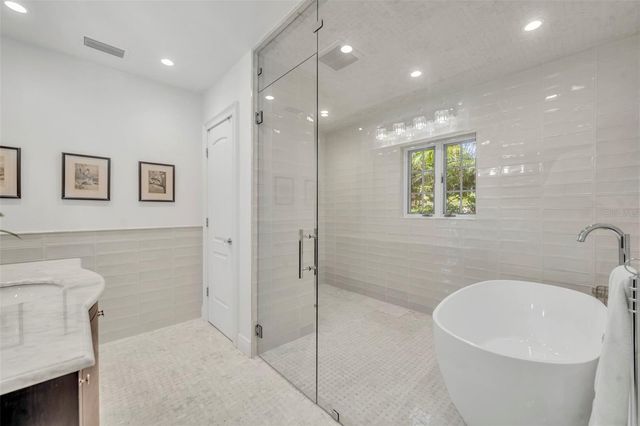 1416 LAKE SHORE DRIVE, Orlando, FL 32803