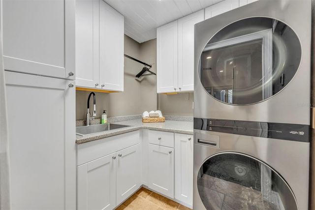 1416 LAKE SHORE DRIVE, Orlando, FL 32803