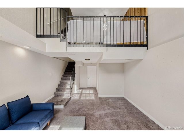 9423 W Ontario Dr, Littleton, CO 80128