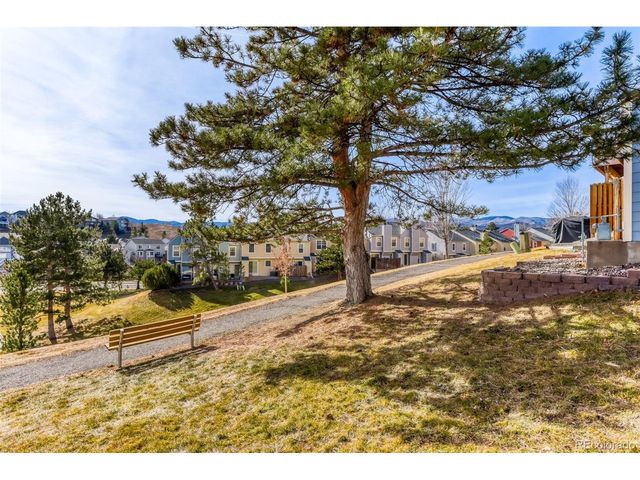 9423 W Ontario Dr, Littleton, CO 80128