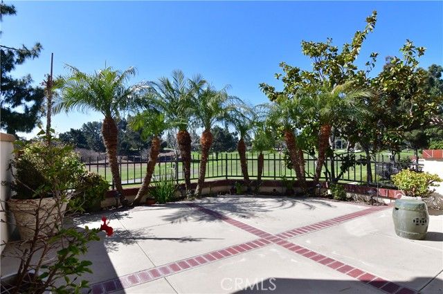 2354 Sunningdale Drive, Tustin, CA 92782