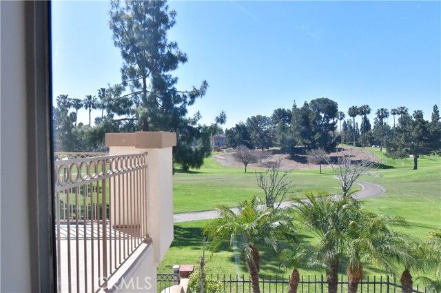 2354 Sunningdale Drive, Tustin, CA 92782