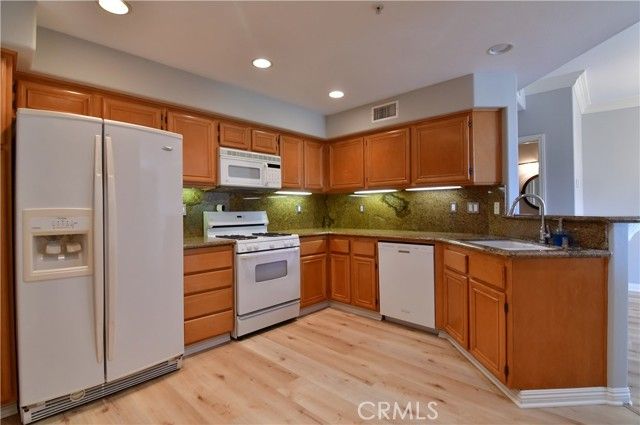 2354 Sunningdale Drive, Tustin, CA 92782