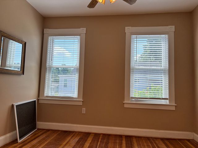 23 Webber St 23, Lowell, MA 01851