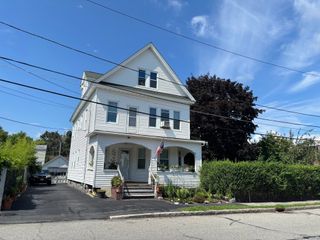 23 Webber St 23, Lowell, MA 01851