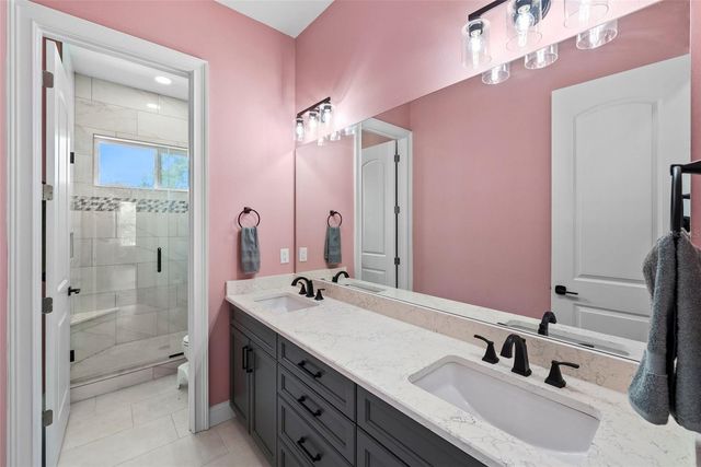 3621 S RENELLIE DRIVE, Tampa, FL 33629