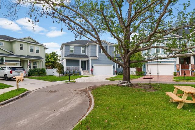 3621 S RENELLIE DRIVE, Tampa, FL 33629