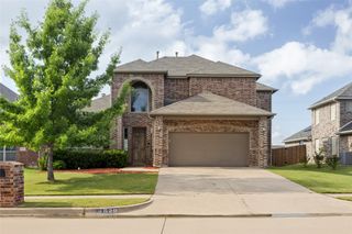 629 Peach Lane, Burleson, TX 76028
