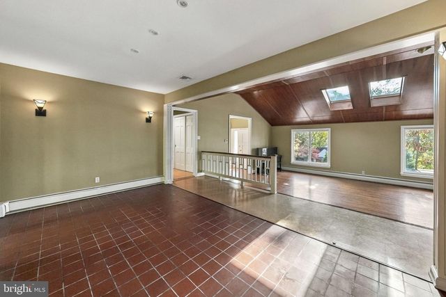 23 FORREST BLEND DR, Titusville, NJ 08560