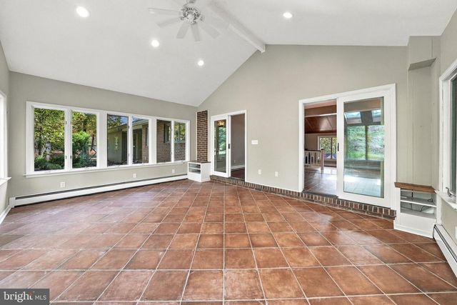 23 FORREST BLEND DR, Titusville, NJ 08560