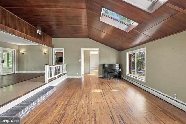 23 FORREST BLEND DR, Titusville, NJ 08560