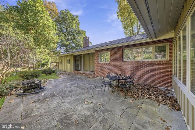 23 FORREST BLEND DR, Titusville, NJ 08560