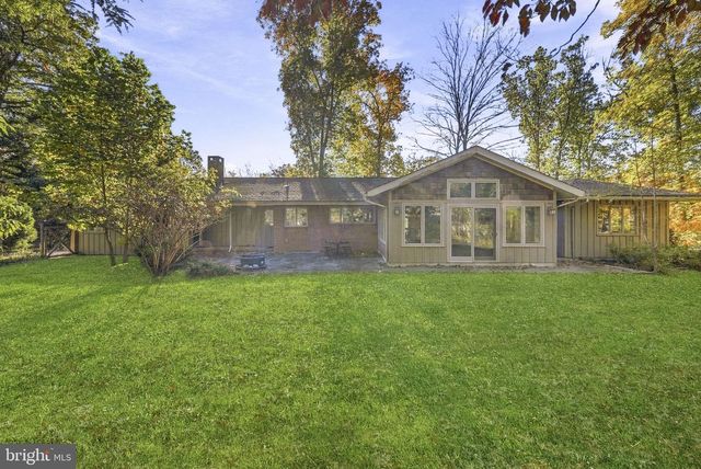 23 FORREST BLEND DR, Titusville, NJ 08560