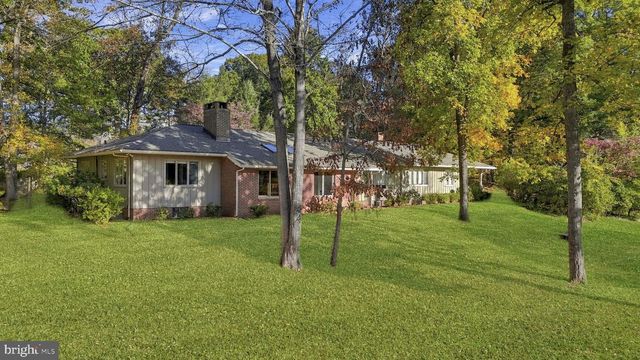 23 FORREST BLEND DR, Titusville, NJ 08560