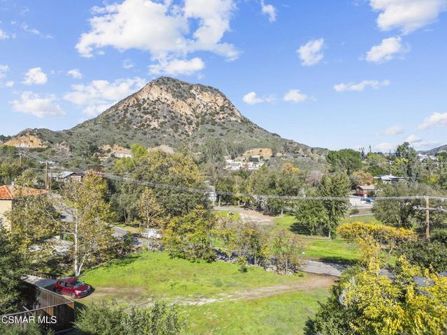 29152 Crags Drive, Agoura Hills, CA 91301