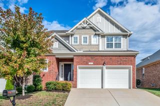 5025 Winslow Dr, Mount Juliet, TN 37122