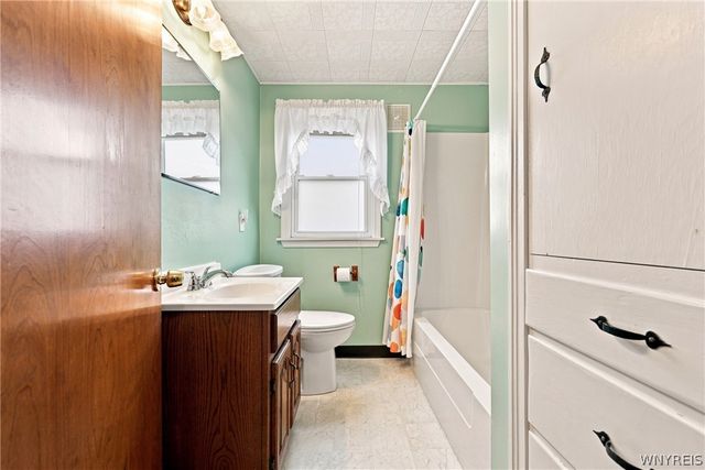 251 East Prospect Avenue, Hamburg, NY 14075