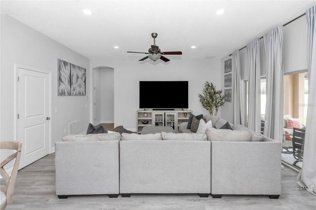 16750 ABBEY HILL COURT, Clermont, FL 34711