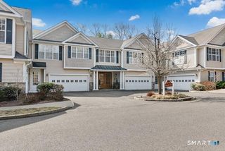 66 Suzie Drive 66, Newtown, CT 06470