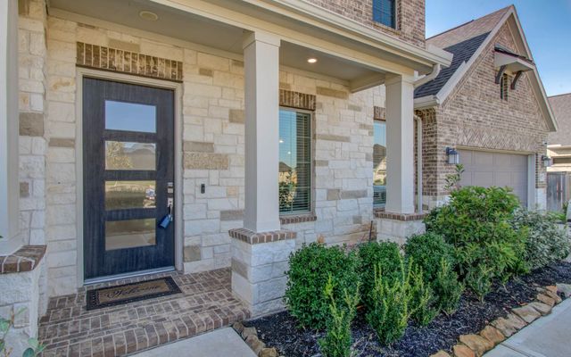 29107 Stratwood Bend Lane, Katy, TX 77494
