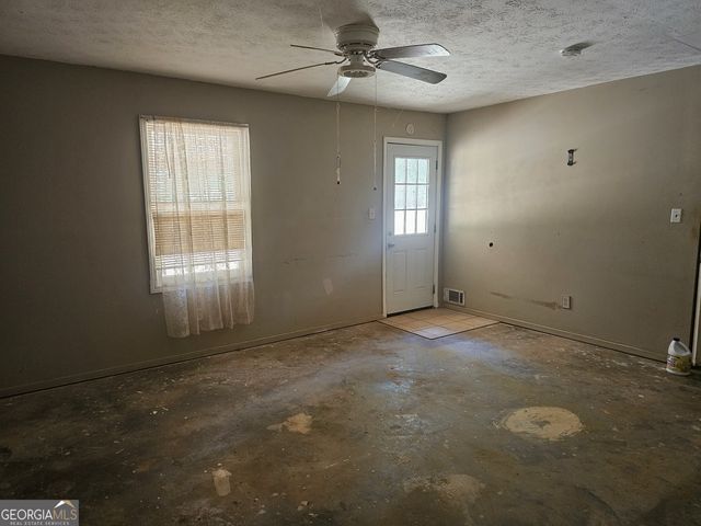 35 Stone Creek Drive, Covington, GA 30016