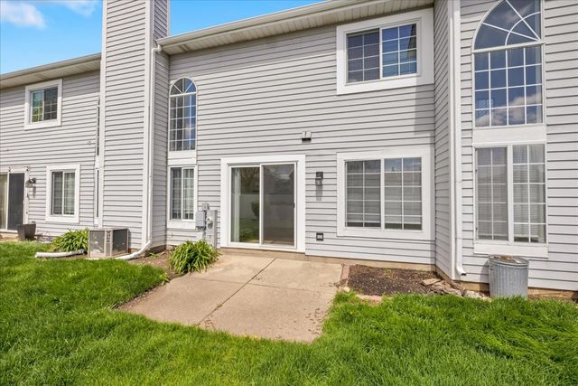 1137 Longford Road, Bartlett, IL 60103
