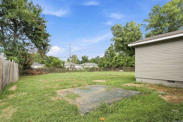 219 2nd Street, North Little Rock, AR 72117