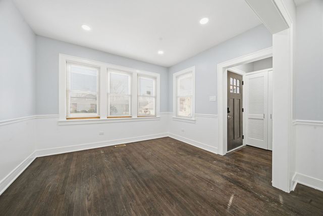 12315 S Morgan Street, Calumet Park, IL 60827