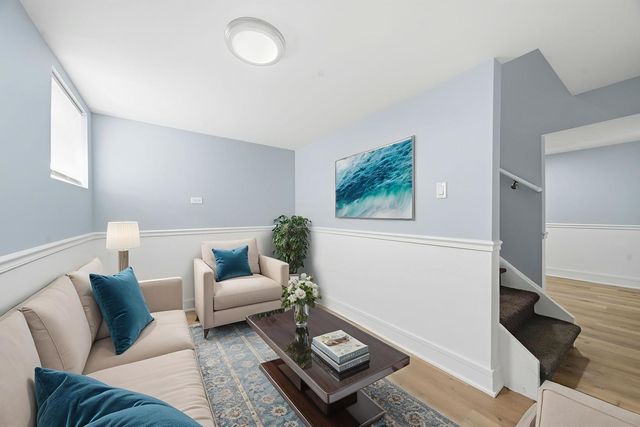 12315 S Morgan Street, Calumet Park, IL 60827