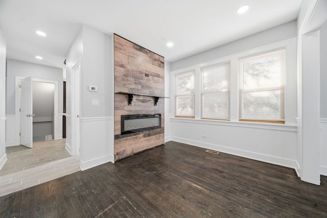 12315 S Morgan Street, Calumet Park, IL 60827