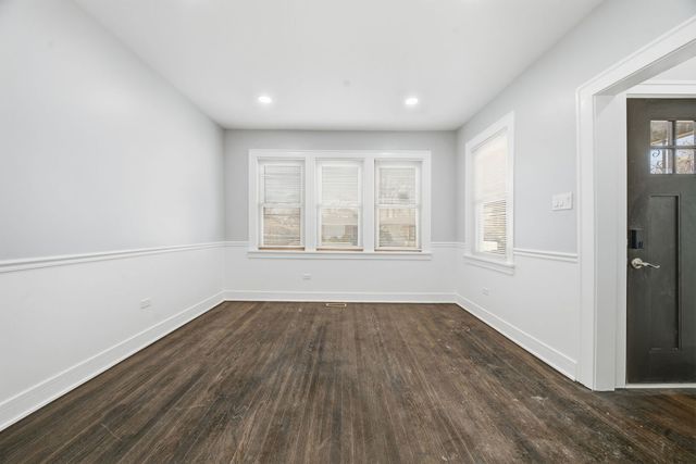 12315 S Morgan Street, Calumet Park, IL 60827