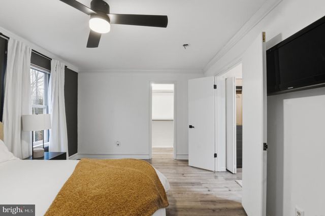 30 WOODSTREAM CT, Mantua, NJ 08051