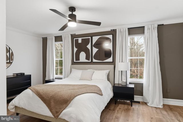 30 WOODSTREAM CT, Mantua, NJ 08051