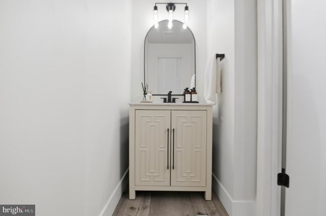 30 WOODSTREAM CT, Mantua, NJ 08051