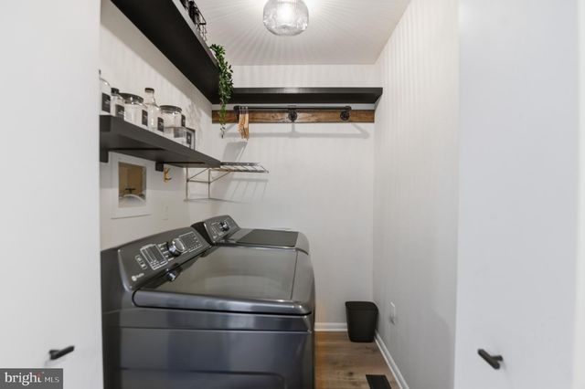 30 WOODSTREAM CT, Mantua, NJ 08051