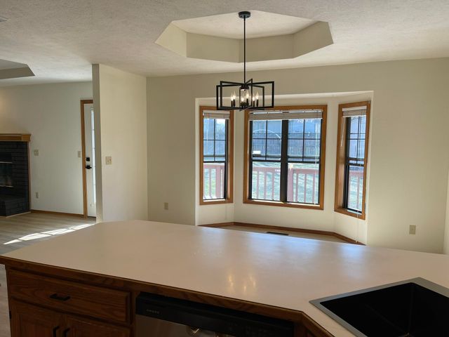 301 N Meadow Street, Nixa, MO 65714