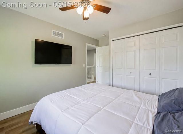 6655 Wedgewood Court, Waterford Charter Township, MI 48327