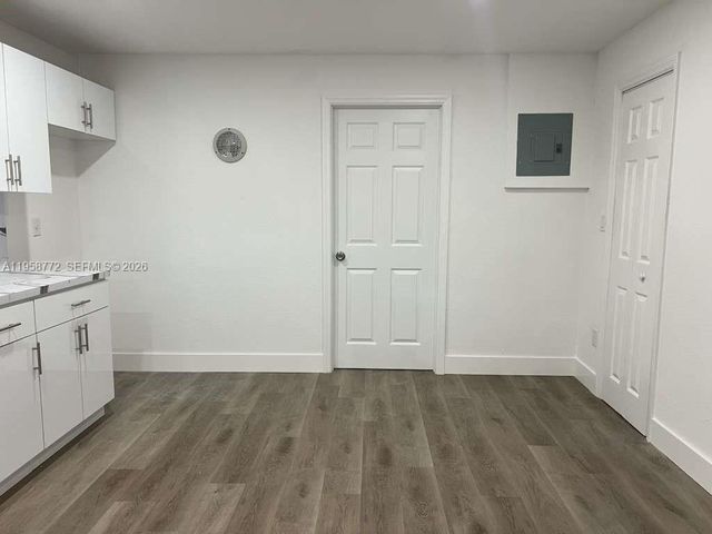 1236 NW 4th Ave 2, Fort Lauderdale, FL 33311