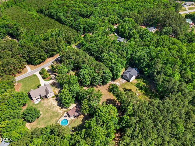 8177 Nc 42, Holly Springs, NC 27540