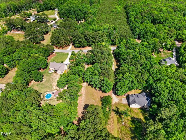 8177 Nc 42, Holly Springs, NC 27540