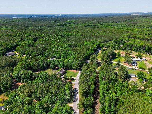 8177 Nc 42, Holly Springs, NC 27540