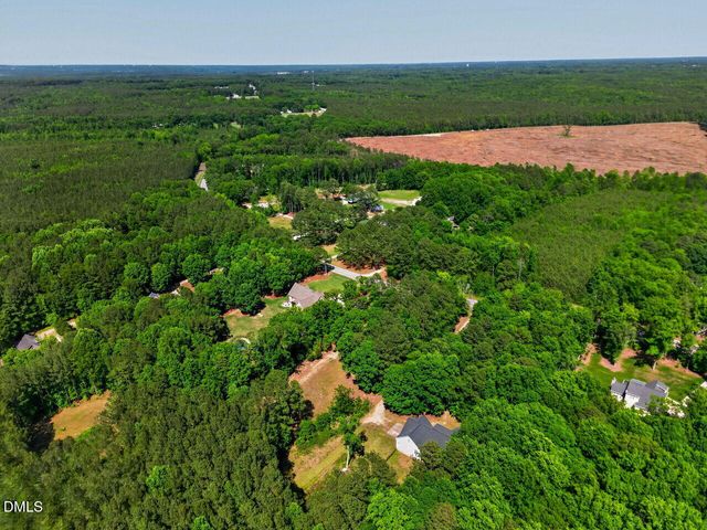 8177 Nc 42, Holly Springs, NC 27540