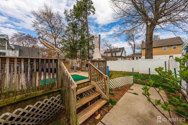124 w 10th Avenue, Roselle, NJ 07203